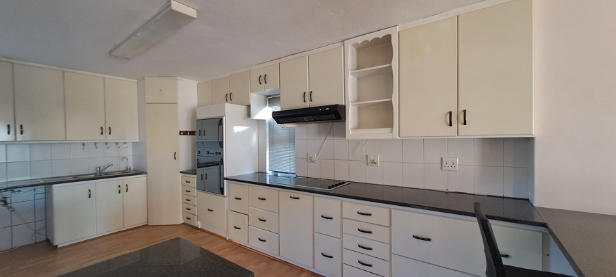 3 Bedroom Property for Sale in Hospitaalheuwel Free State